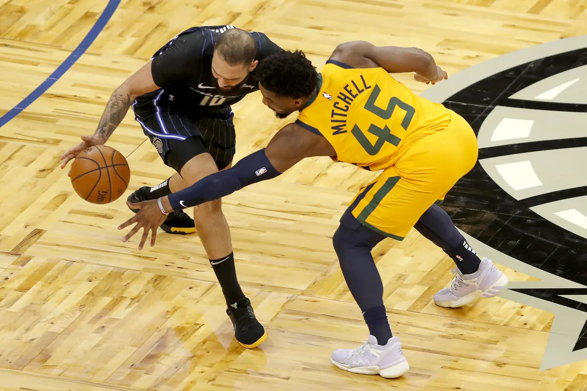 Bangkit, Utah Jazz Lumat Magic