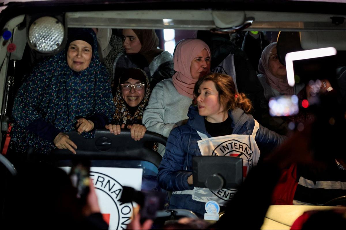 Perempuan Palestina yang ditahan Israel akhirnya dibebaskan