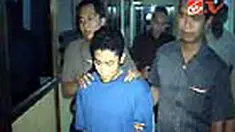 Codet alias Mochmamad Davis Suharto, tersangka pemerkosa 12 anak di Batam dan di Denpasar, Bali, meminta maaf kepada para korban dan keluarganya. Ia menyesal karena telah merusak masa depan para korban.
