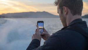 Ilustrasi bikin konten media sosial. (dok. David Klein/Unsplash)