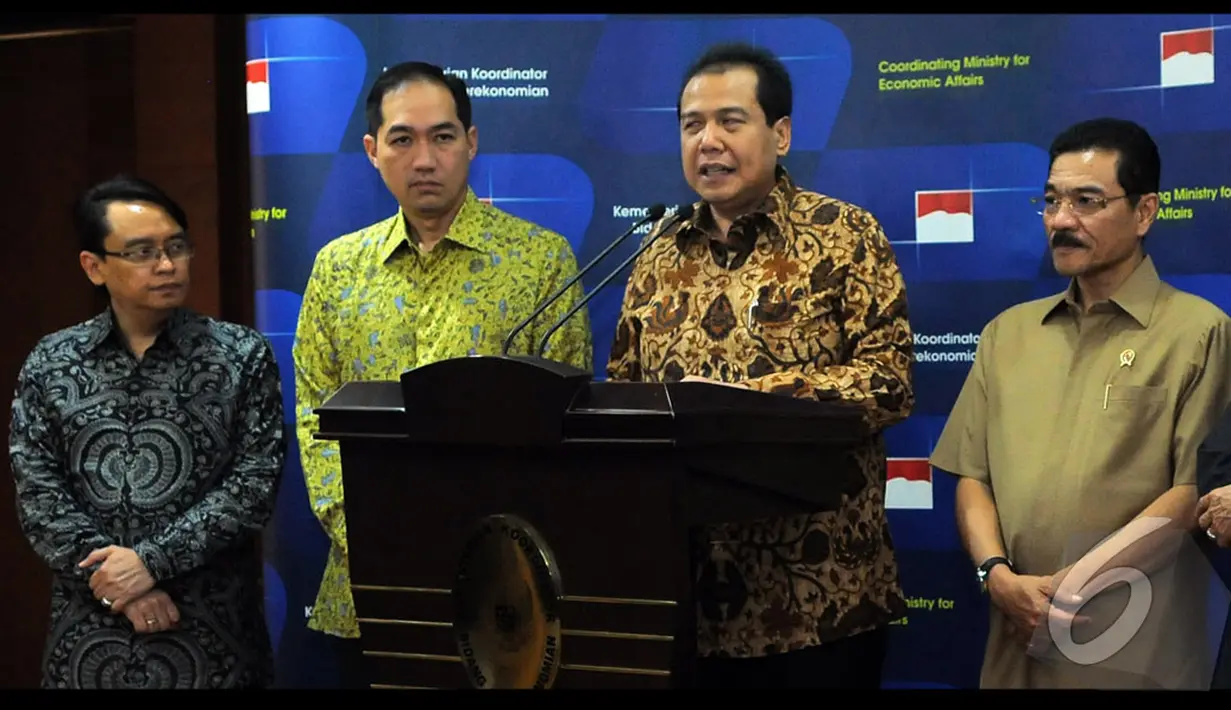 CT mewanti-wanti kepada penyelenggara negara jika aturan ini sudah keluar dan berlaku, jangan sekali-kali tetap menarik iuran atau retribusi, karena semuanya gratis, Jakarta, Rabu (20/8/2014) (Liputan6.com/Faisal R Syam)