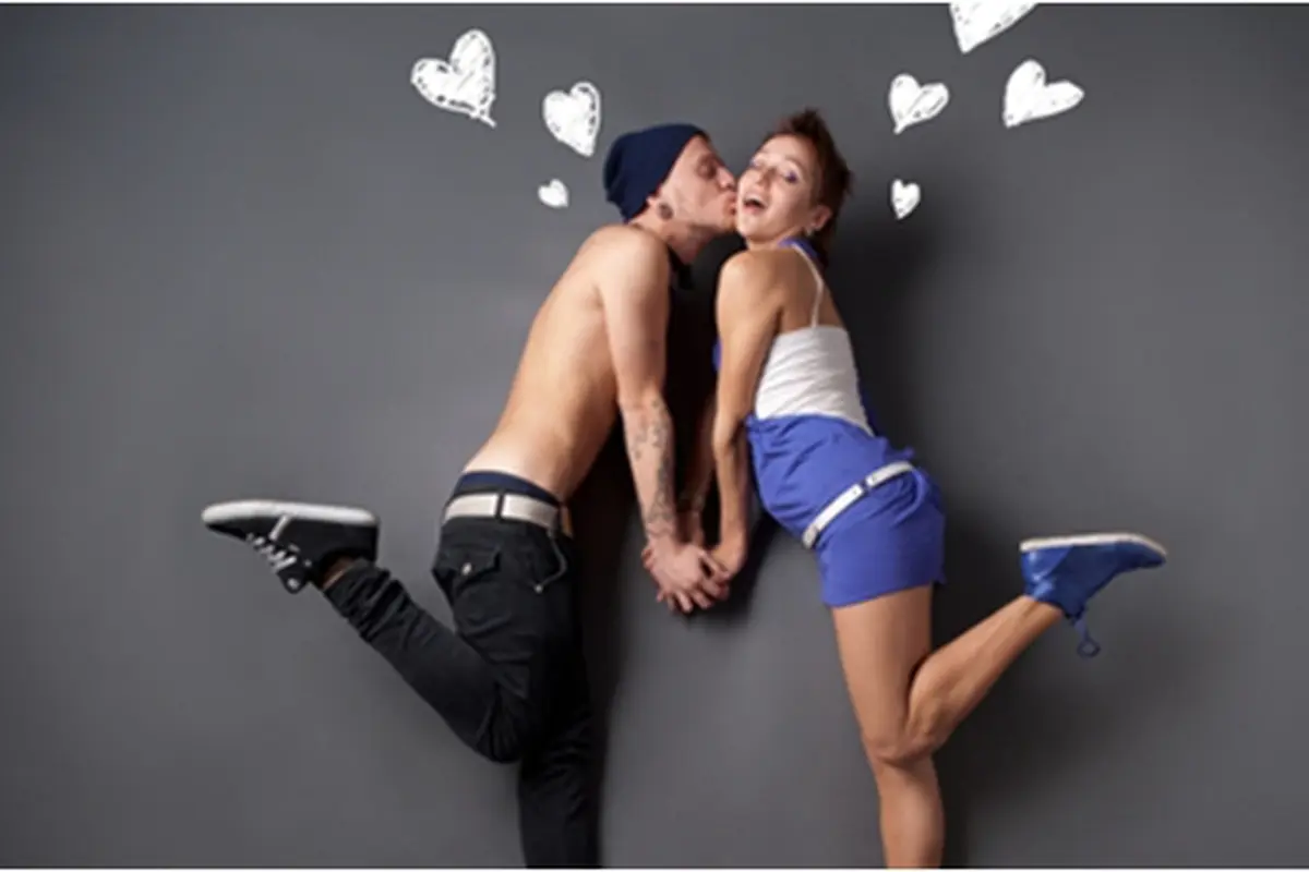 (C) shutterstock