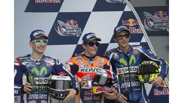 Rivalitas Valentino Rossi versus Marc Marquez dan Jorge Lorenzo yang sengit terjadi hingga dalam melakukan strategi pit stop seperti di sirkuit Assen pada MotoGP musim 2014 lalu.
