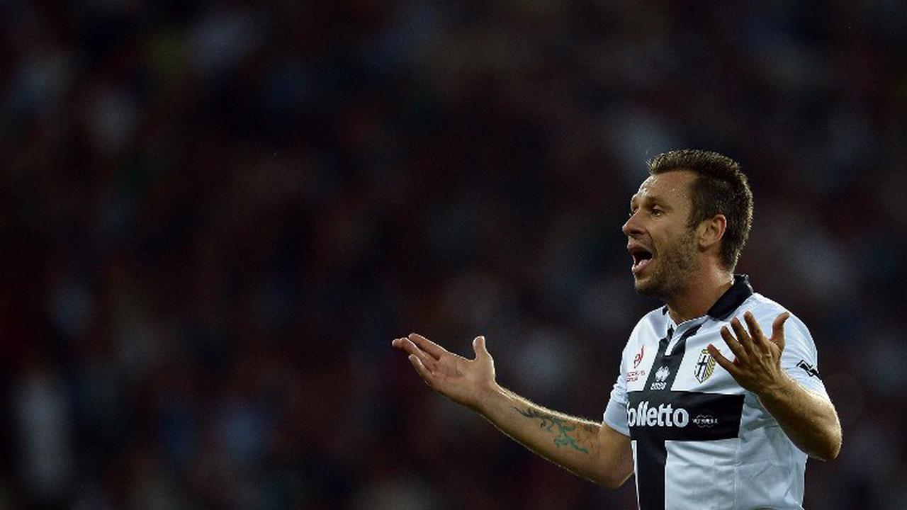 Tak Mampu Bayar Gaji, Parma 'Ceraikan' Cassano