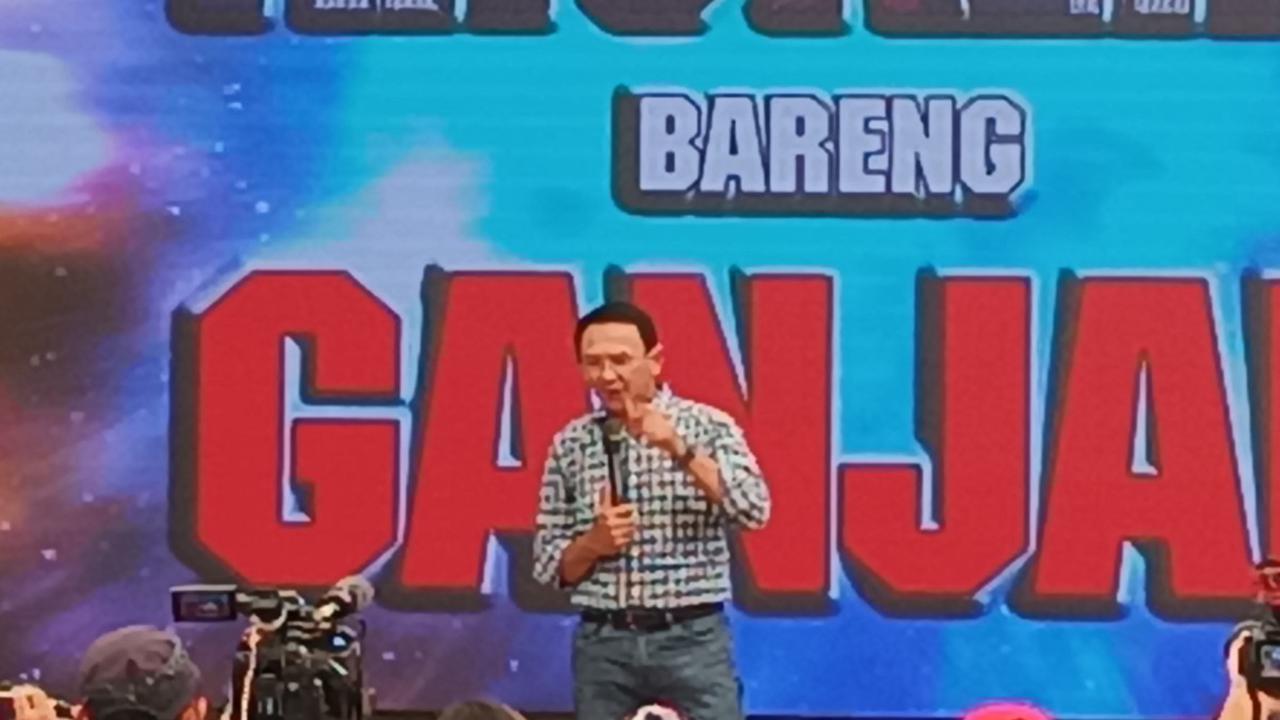 Oleh karena itu, mantan Komisaris Utama PT Pertamina ini pun para Ahokers untuk bisa berdiri untuk memperjuangkan kebenaran hingga keadilan.<br><br>