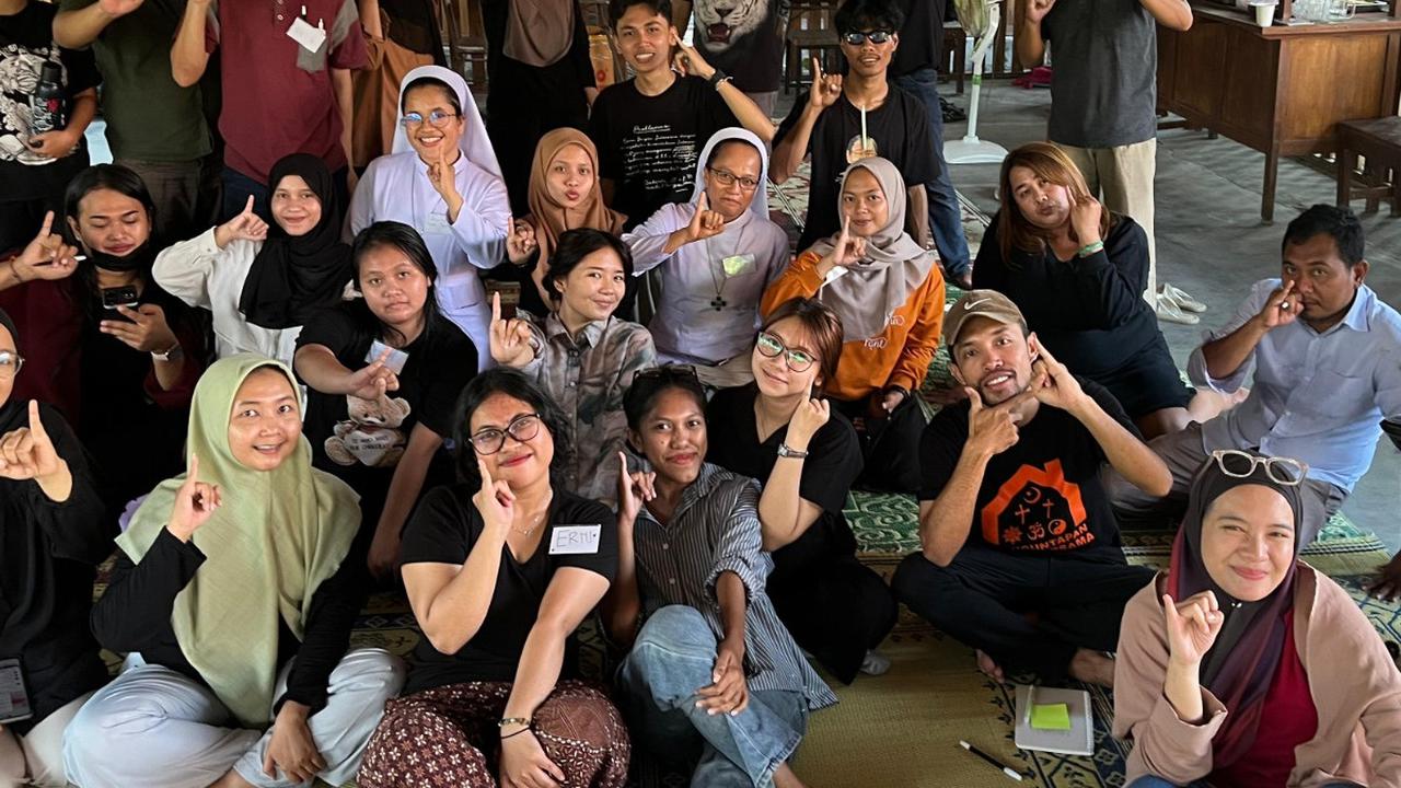 Youth Camp Mitra Wacana dengan tema “Muda Bicara, Muda Bergerak untuk Demokrasi dan HAM”