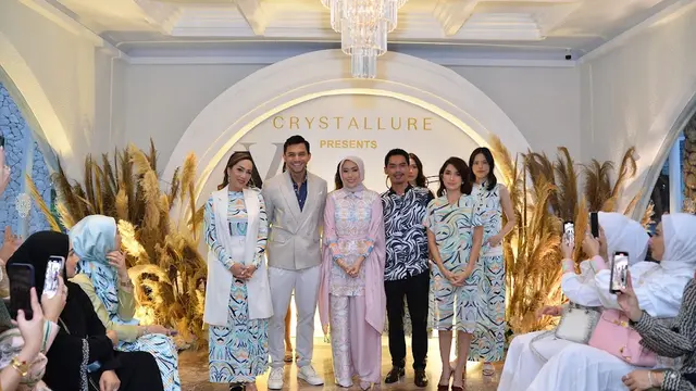 Viena Mutia berkolaborasi dengan selebriti tanah air ini menggandeng presenter TV dan MC Rory Asyari.