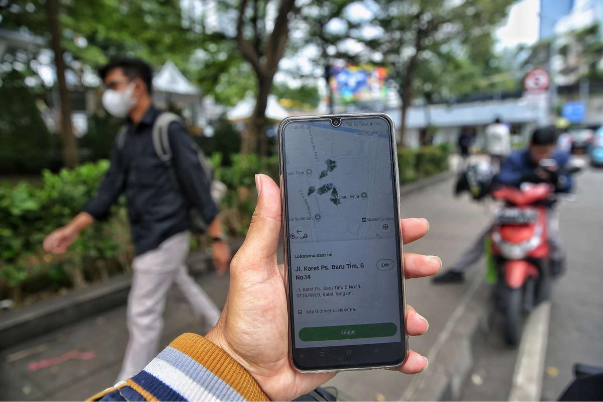Driver Ojol Tetap Beroperasi di Tengah Demo Besar dan Mogok Massal