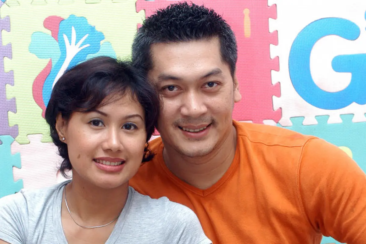 [Bintang] Donny Kesuma dan Yuni Indriati