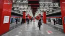 Pemandangan pembukaan baru Stasiun Michurinsky Prospekt (Avenue) Big Circle Line (BCL) dari Moscow Metro (subway) di Moskow, Rusia, 1 Maret 2023. Big Circle Line baru sepanjang 70 kilometer (43 mil) adalah jalur kereta bawah tanah terpanjang di dunia, 13 kilometer lebih panjang dari pemegang rekor sebelumnya, Jalur 10 Kereta Bawah Tanah Beijing. (Sergei Kiselev/Moscow News Agency photo via AP)