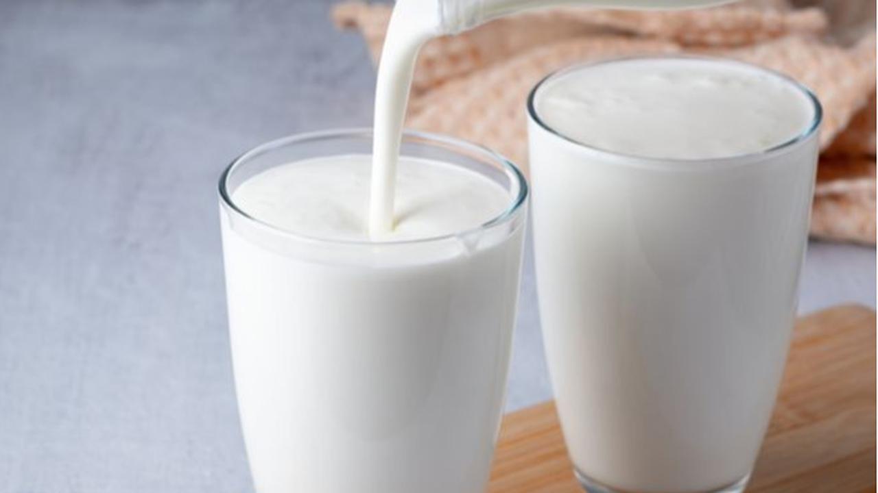 Kebijakan Kemendag Ini Bikin Peternak Sapi Kesulitan Jual Susu