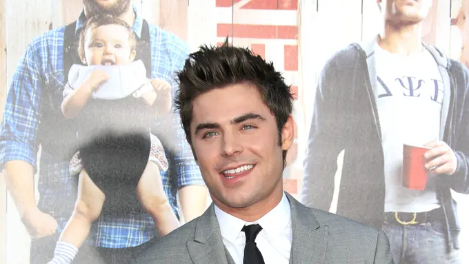 [Bintang] Zac Efron
