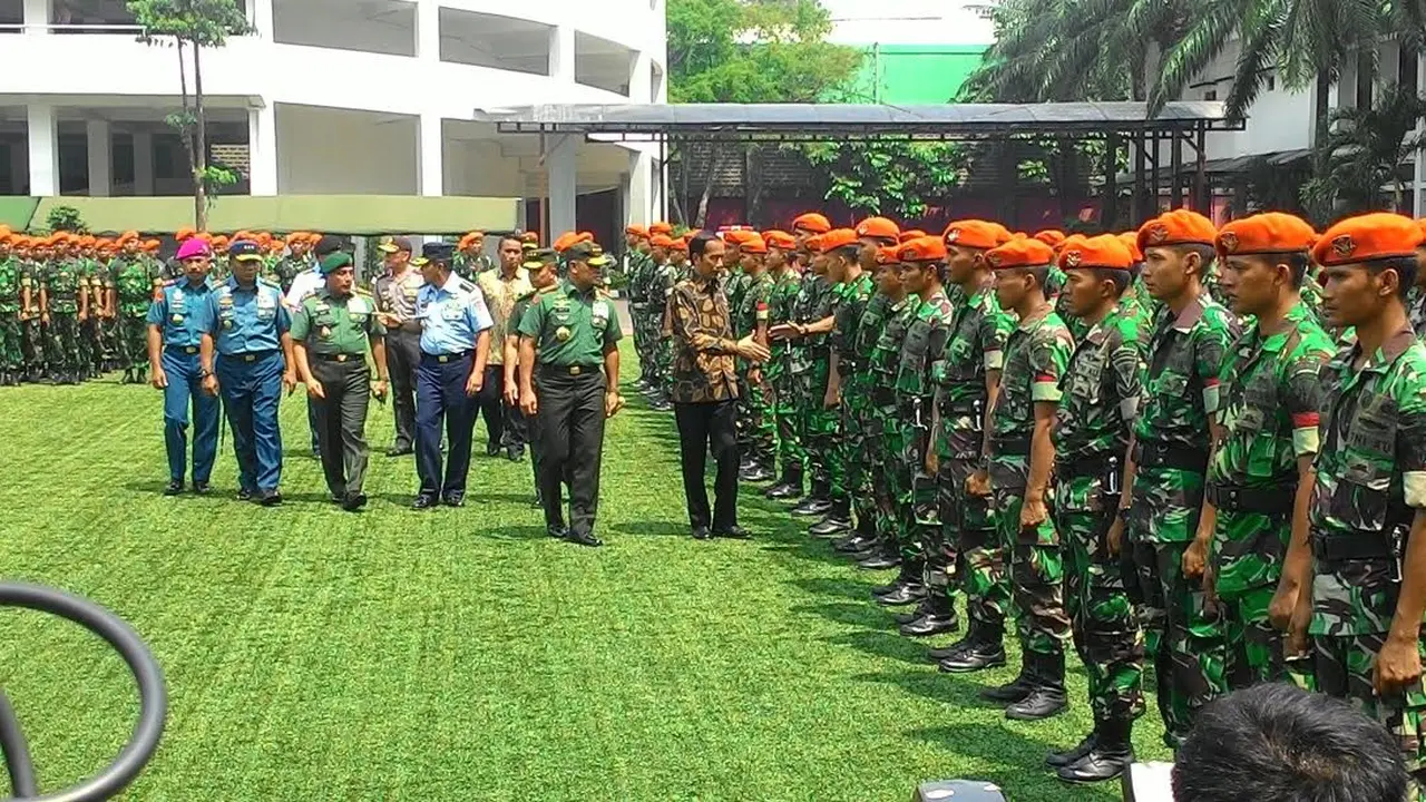 Presiden Jokowi di Mabes TNI AD