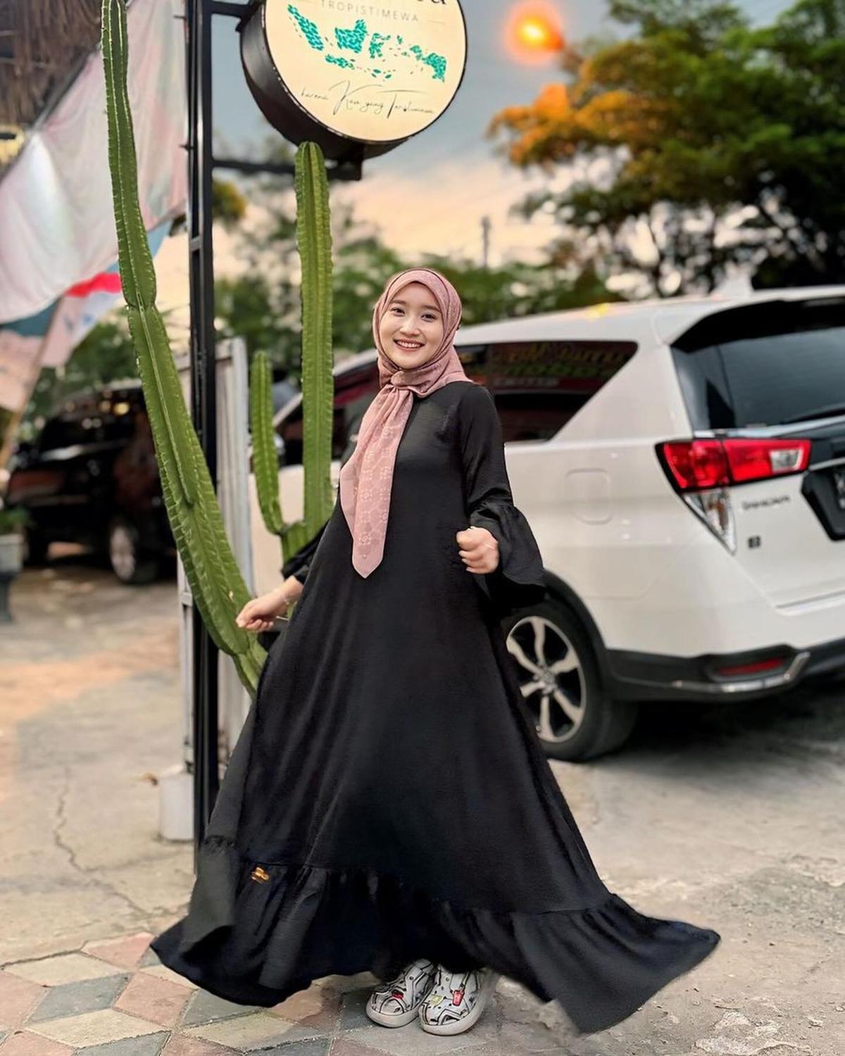 Tampil Manis dan Anggun&nbsp;