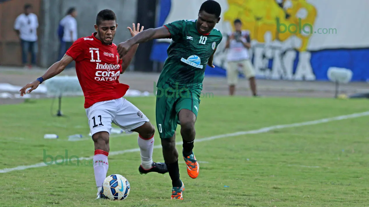 Emile Mbamba Surabaya United