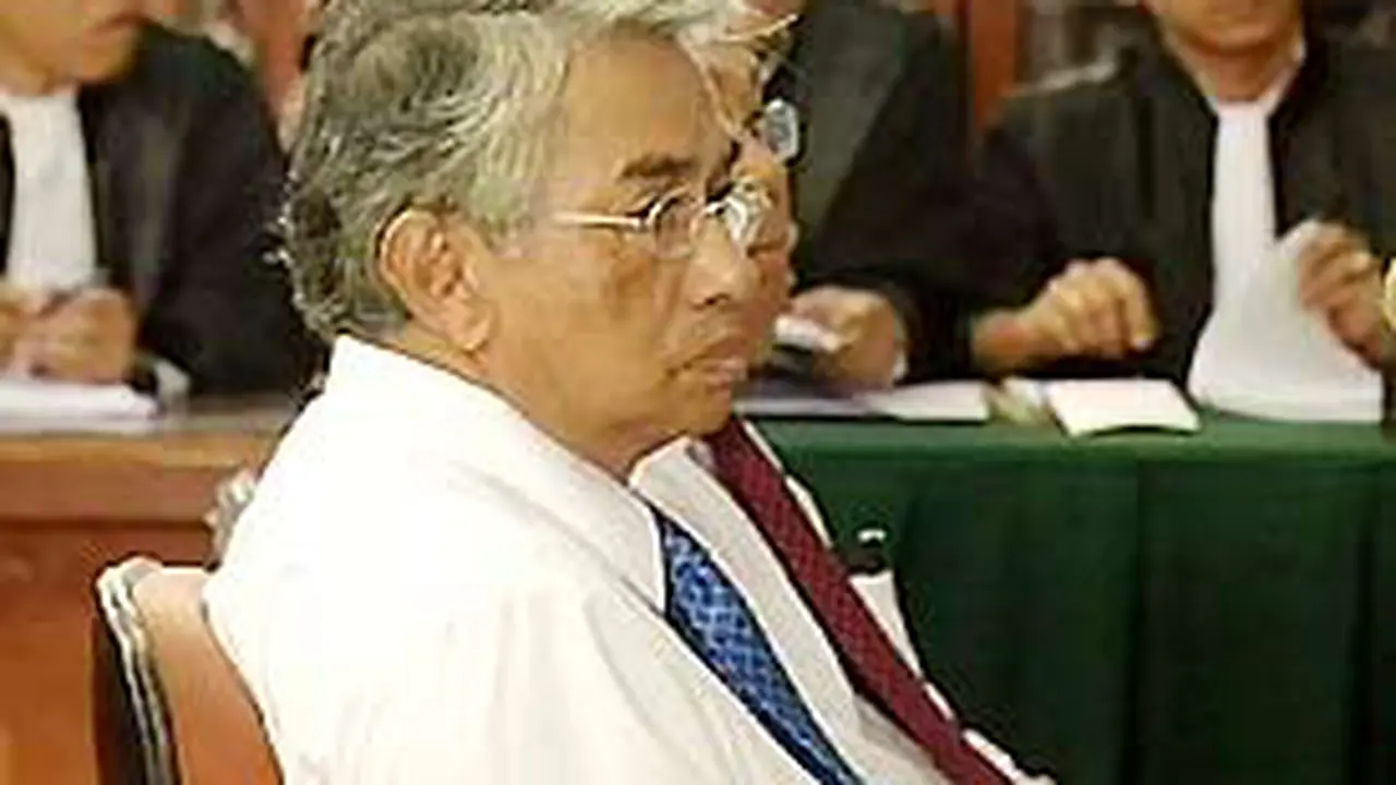 101005bsidangmandiri.jpg