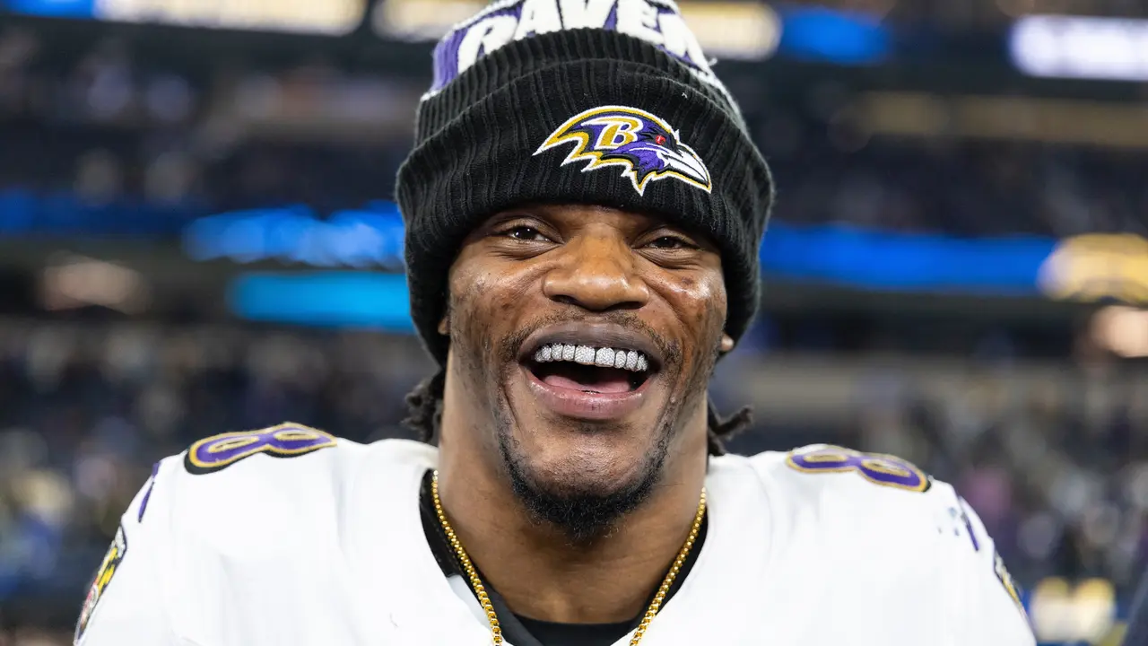 Lamar Jackson Suffers Hamstring Injury, How Bad is The Injury?