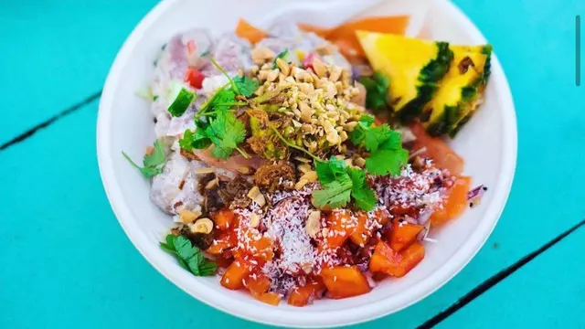 Kepulauan Cook memiliki banyak kuliner khas