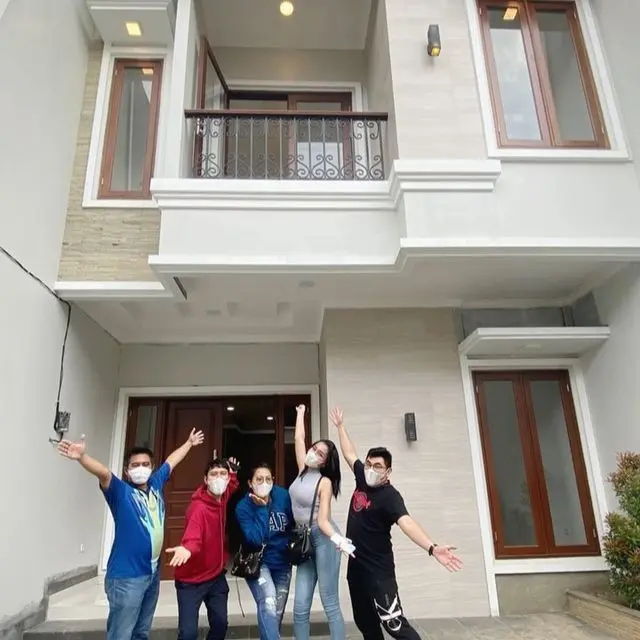 7 Potret Rumah Baru Lucinta Luna, Hasil Kerja Keras Usai Keluar Penjara