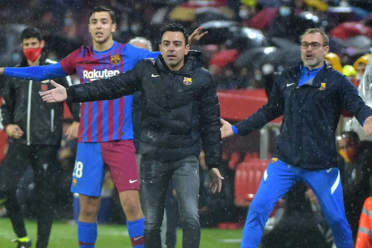 Foto: Belum Konsisten di Liga Spanyol, Barcelona di Tangan Xavi Tak Mampu Kalahkan 10 Pemain Sevilla