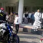 Gubernur Ahok melepas 7 Srikandi yang akan touring dengan motor gede di Balaikota, Jakarta. (Liputan6.com/Ahmad Romadoni)