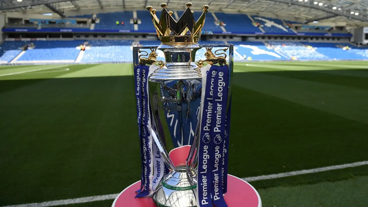 Trofi Premier League.