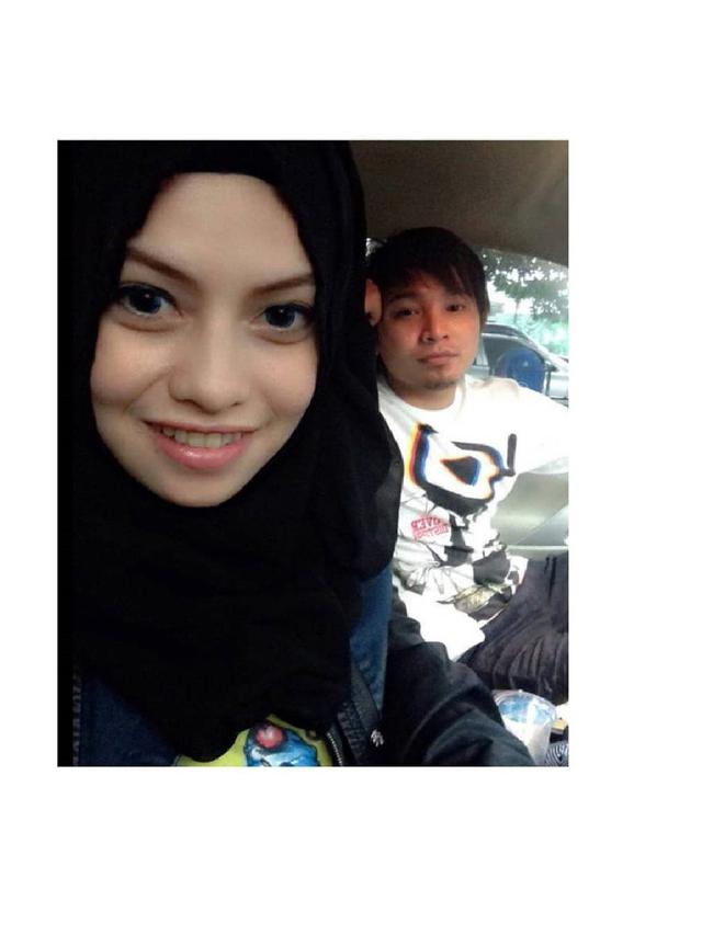 Dituntut Penjara Seumur Hidup, Ini 6 Momen Manis Zul Zivilia dan Istri