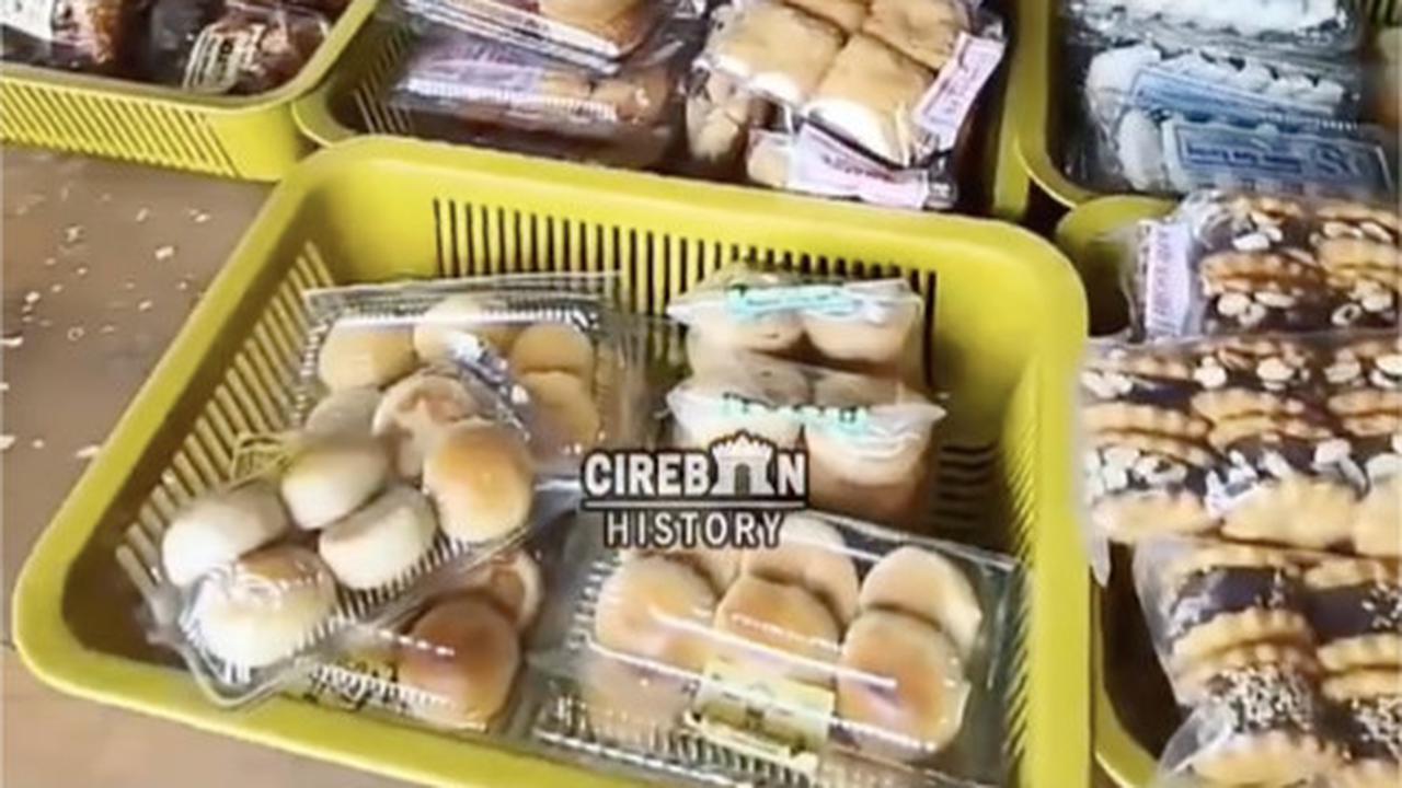warung jualan minyak tanah