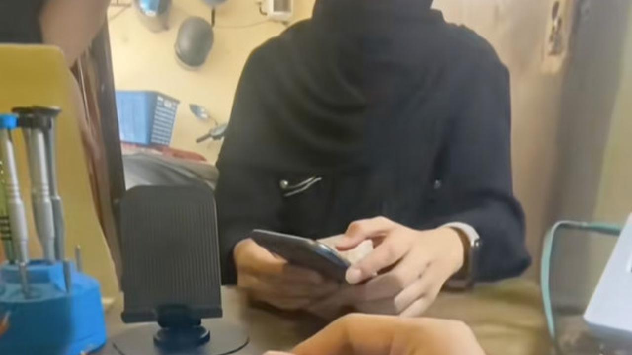 selebgram tolak bayar servis