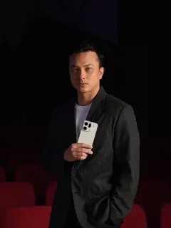 OPPO kembali menghadirkan gebrakan di dunia teknologi lewat peluncuran OPPO Find X9 dan Find X9 Pro, dua smartphone flagship terbaru yang siap menjadi “content studio” pribadi di genggaman tangan.  [Dok/Oppo Indonesia].