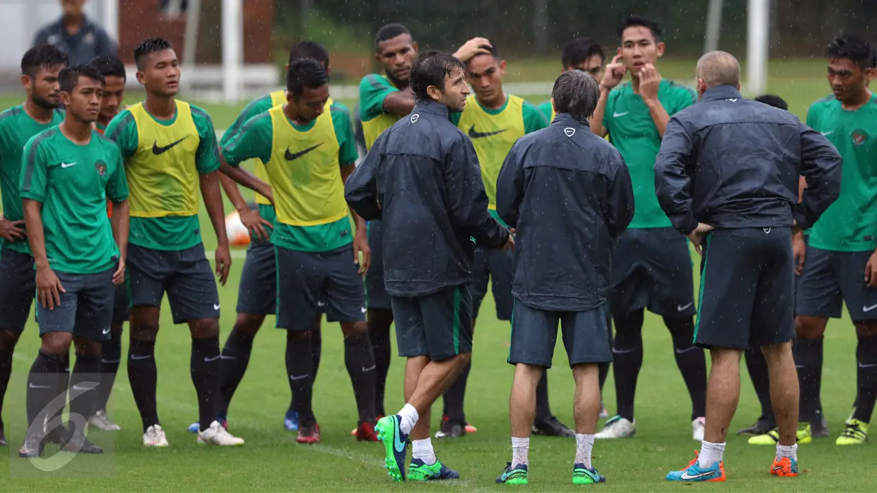 20170221-Dipimpin Langsung Luis Milla, 25 Pemain Ikut Seleksi Perdana Timnas Indonesia U-22-Tangerang