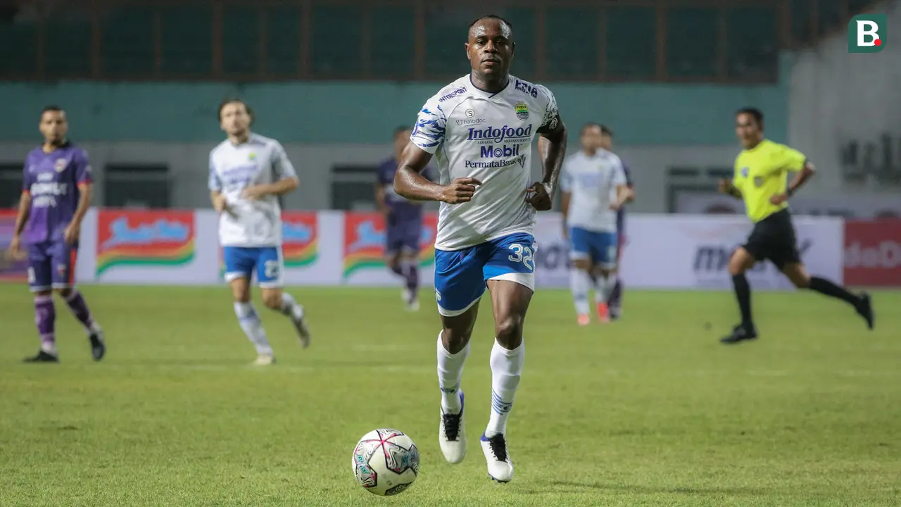 BRI Liga 1 2021: Persita Tangerang vs Persib Bandung