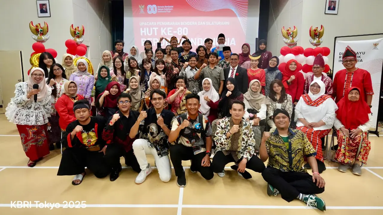 Kuasa Usaha Ad Interim (KUAI) KBRI Tokyo, Maria Renata Hutagalung pada Minggu (17/8/2025) mengapresiasi antusiasme WNI di Jepang yang tak hanya hadir dalam upacara (Dok. Kemlu RI).