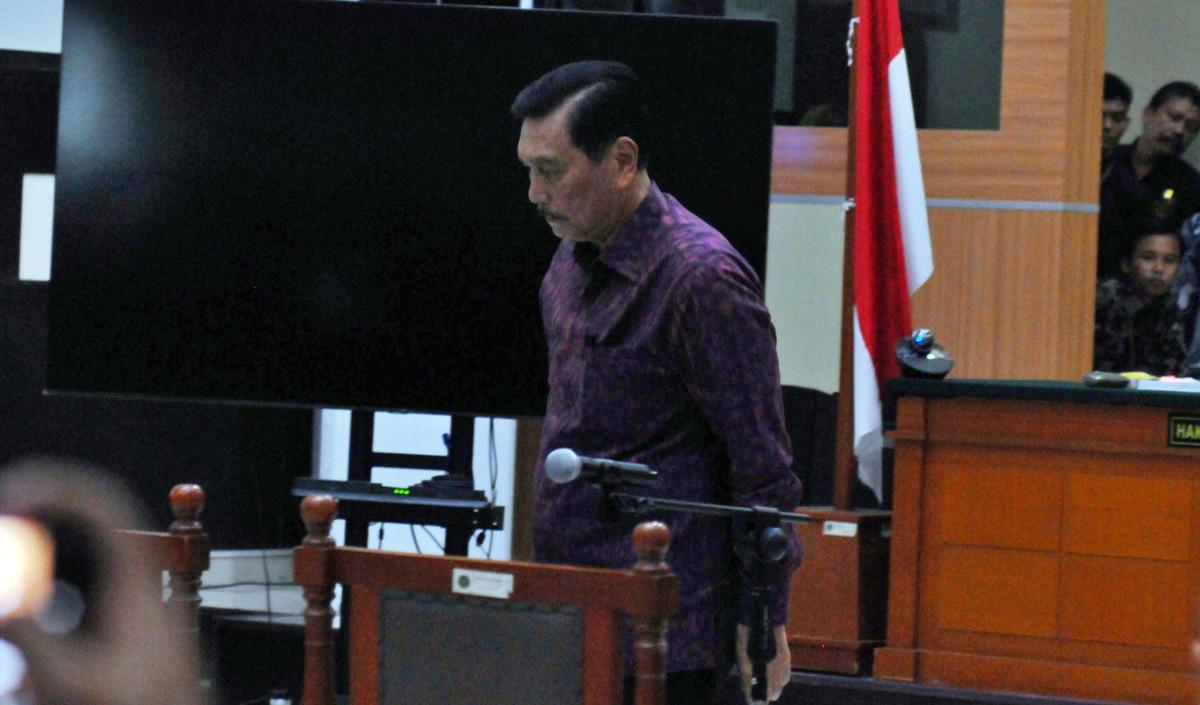 Luhut menegaskan penegakan hukum perlu dilakukan demi keselamatan pekerja.&nbsp;<br>