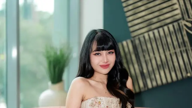 Inspirasi Outfit Korean Look ala Ghea Indrawari. (instagram/gheaindrawari)