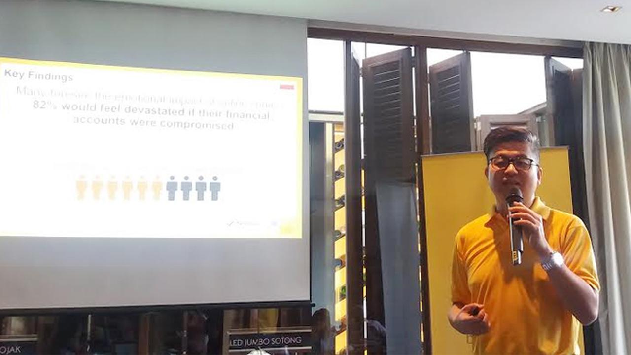 Selain Kerugian Materil, Korban Kejahatan Cyber Bisa Frustasi