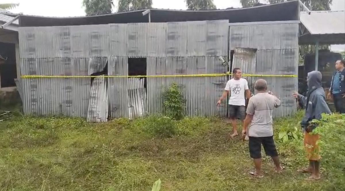 Gudang RSUD Padjonga Dg Ngalle Takalar Terbakar, Diduga Akibat Tersambar Petir