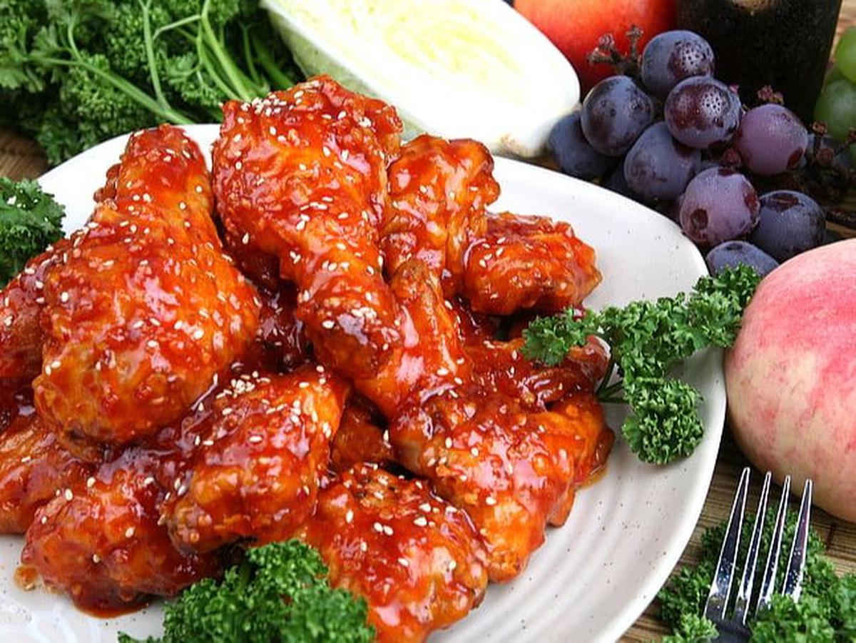 6. Resep Ayam Goreng Korea (Yangnyeom Chicken) ala Gyochon