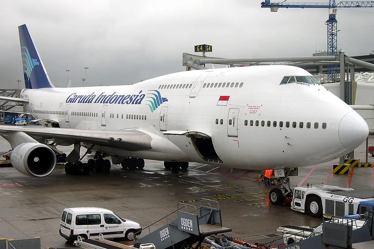 Pesawat Garuda Indonesia
