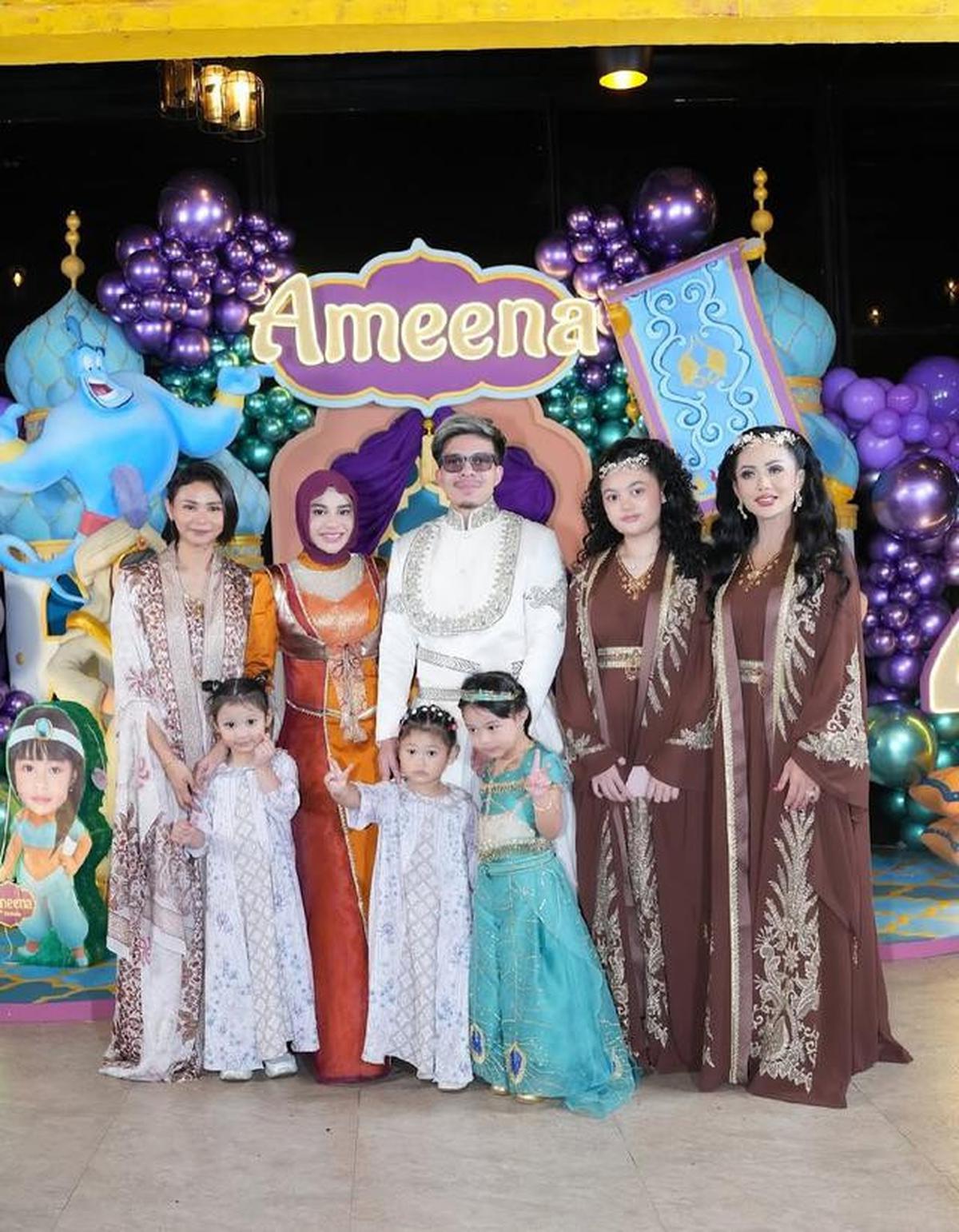 Potret Amora Lemos di Perayaan Ultah Ameena, Cantik dengan Busana Serba Cokelat