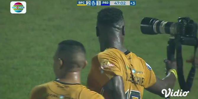 VIDEO: Momen Selebrasi Unik Striker Bhayangkara FC, Ezechiel N'Douassel di BRI Liga 1