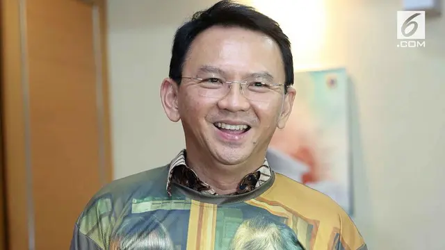 Mantan tim sukses Ahok-Djarot, Ruhut Sitompul mengungkap, polwan yang akan dinikahi Ahok adalah mantan ajudan Veronica Tan yang bertugas ketika Ahok masih mejabat sebagai Gubernur DKI. Benih cinta keduanya tumbuh karena Puput kerap mengirimkan makana...