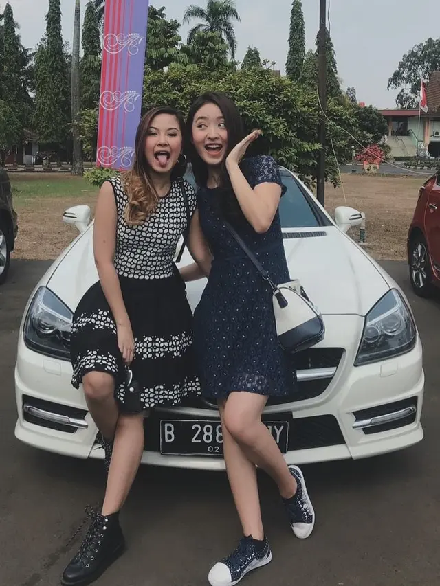 Kedekatan Natasha Wilona dan Gabriella Larasati (sumber: instagram/natashawilona12)