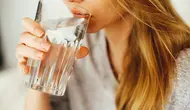 Berat Badan Berpengaruh pada Kebutuhan Air Minum, Benarkah Harus 8 Gelas Sehari?