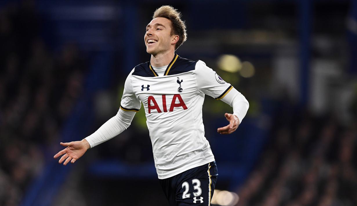 5. Christian Eriksen (Tottenham Hotspur) -10 Assist.  (EPA/Will Oliver)