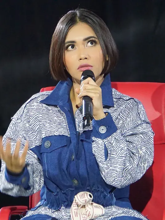 Denada (Instagram/denadaindonesia)