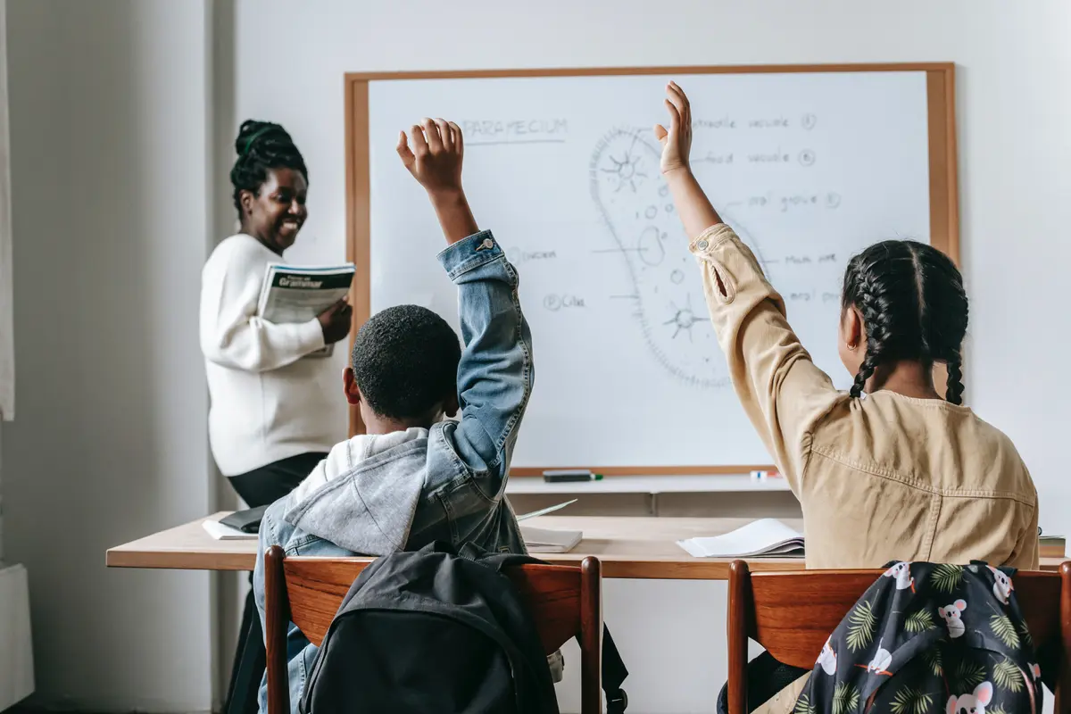 Sekolah Dilarang Tambah Hari Libur saat Natal dan Tahun Baru 2022