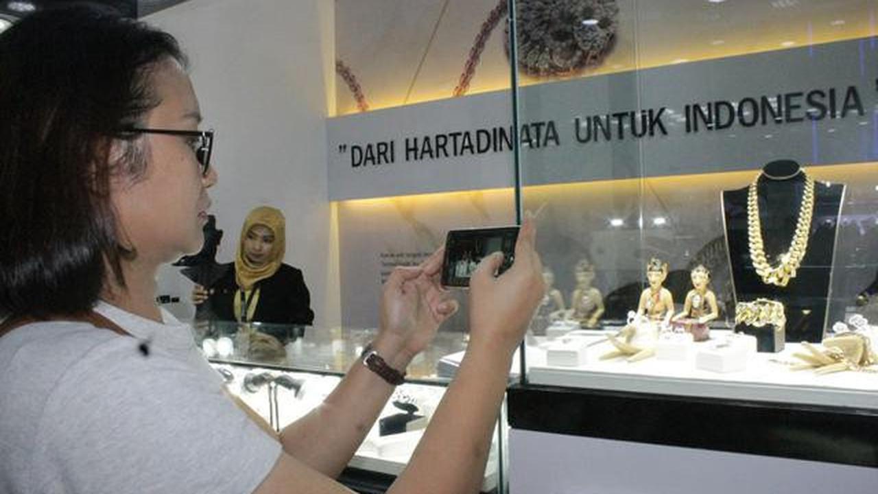 Harga Emas Batangan 24 Karat Hari Ini 29 Januari 2026: Antam, Pegadaian, dan Hartadinata Meroket