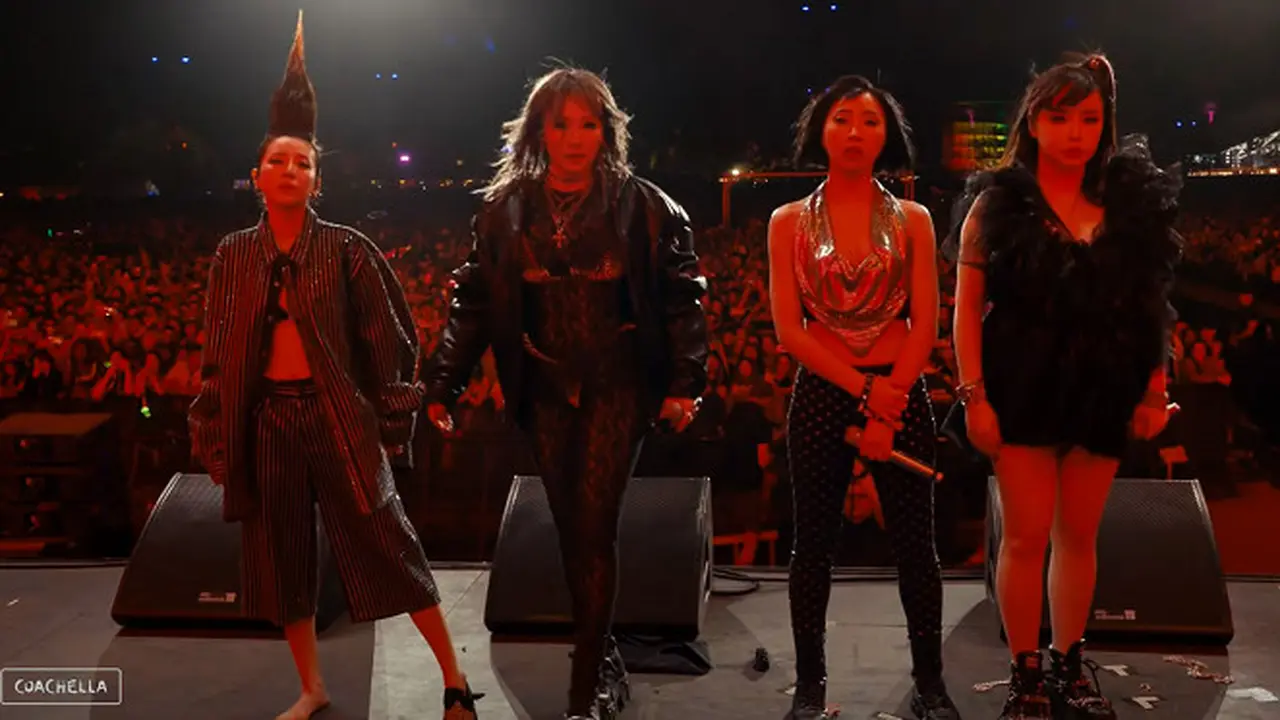 2NE1