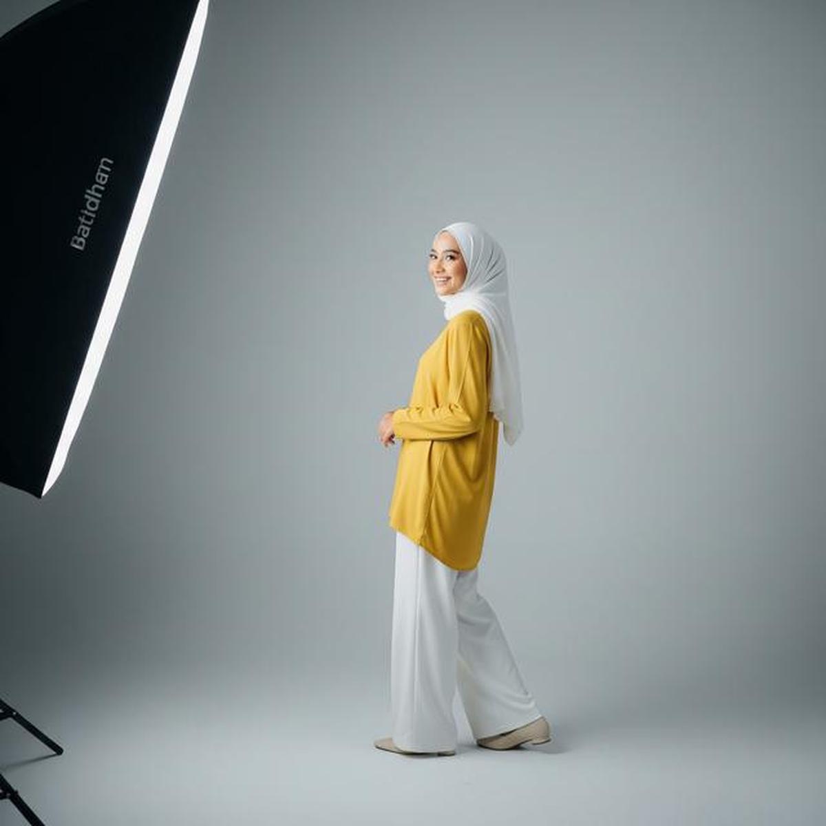 Baju Lemon Cocok dengan Jilbab Warna Apa? Cek 7 Padu Padan Ini untuk Tampil Pede